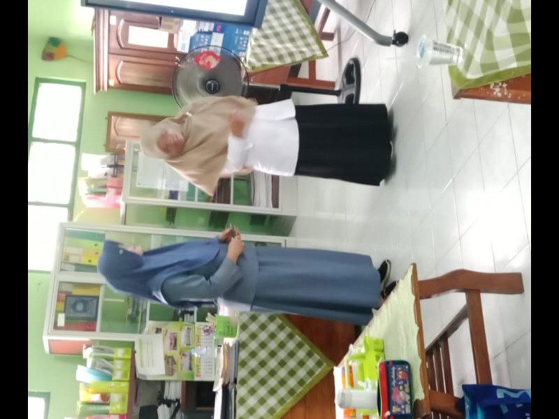 Sosialisasi pemaparan pengisian Rapot semester 1
