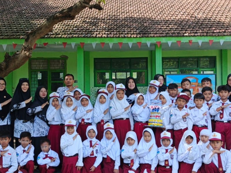 Hari Guru dan HUT PGRI ke 80